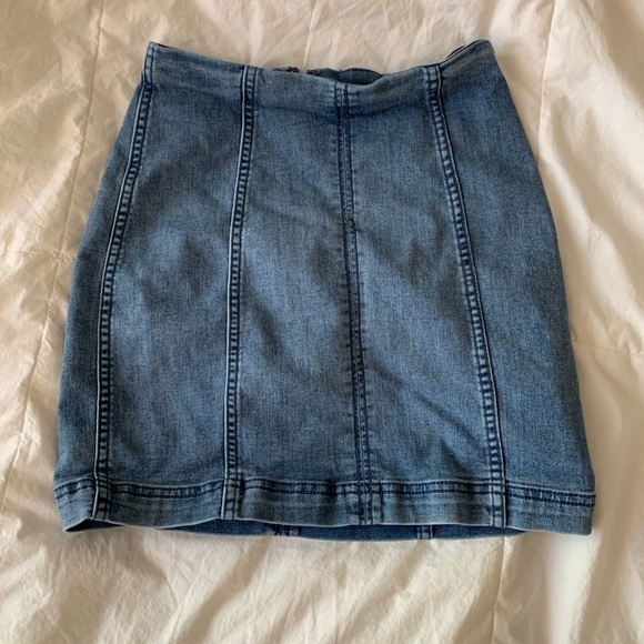 Free people denim mini skirt with zip - Picture 1 of 4